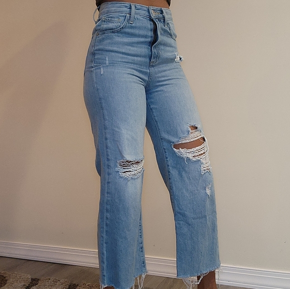 Wide Leg Super High-rise Crops Jeans - Picture 10 of 10